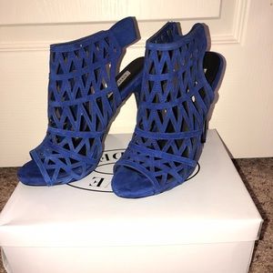 Steve Madden Blue Suede Heels